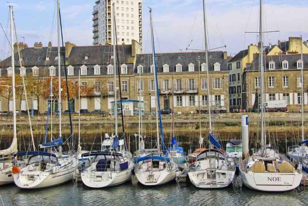 Apartmán T2 Lumineux Refais A Neuf Avec Parking ! Lorient Exteriér fotografie